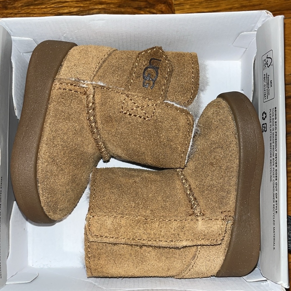 Newborn Uggs